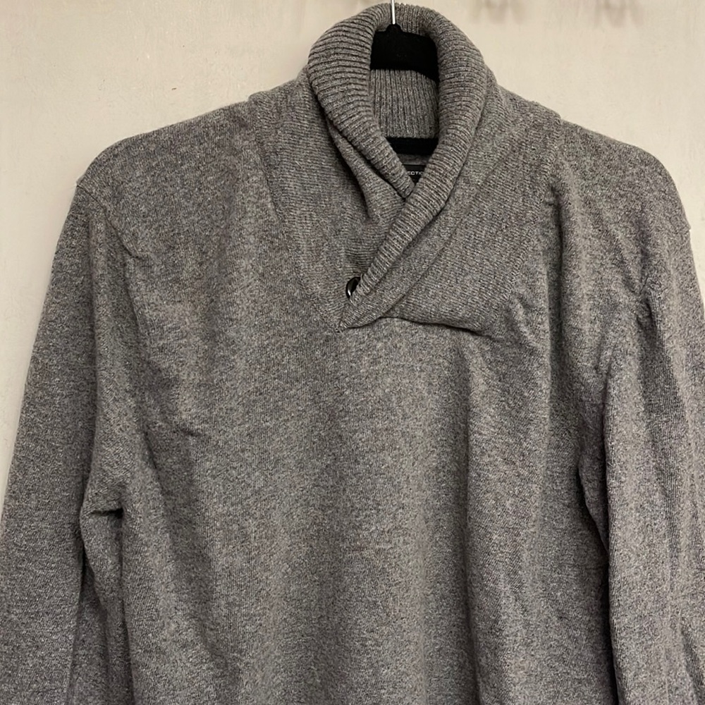 Mens long sleeve sweater